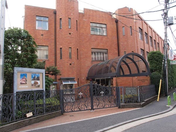 頌栄女子学院中学校・高等学校