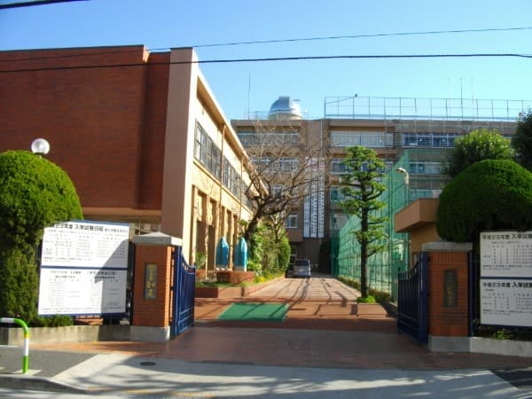 駿台学園中学校・高等学校