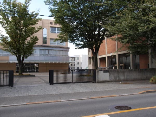 明法中学・高等学校