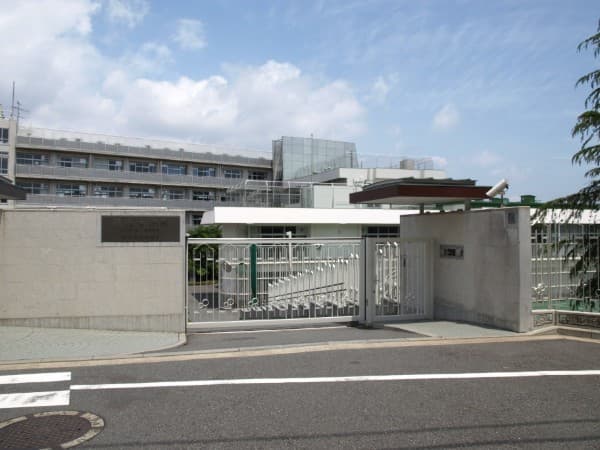 横浜女学院中学校 高等学校